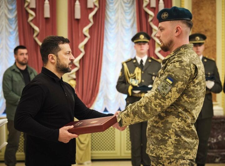 Володимир Зеленський вручив нагороди українським прикордонникам