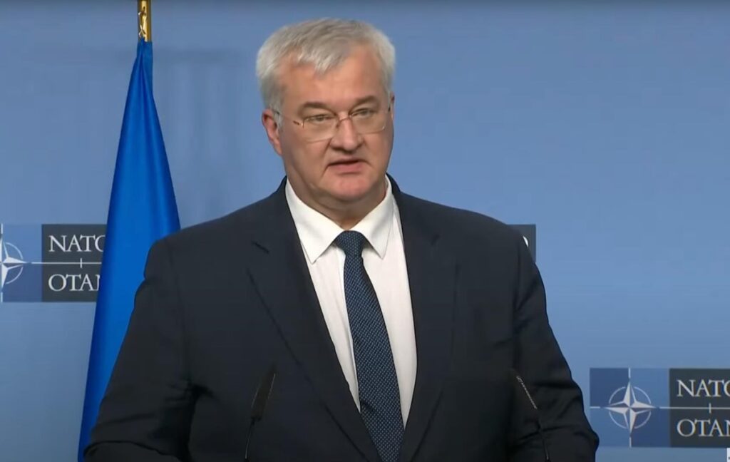 Новини України - Сибіга розповів, скільки Україна витрачає на оборону