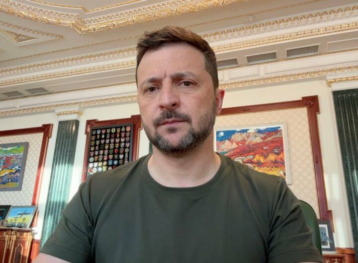 Очікую, хто прибуде від Росії, і тоді буду визначати, які кроки варто робити Україні