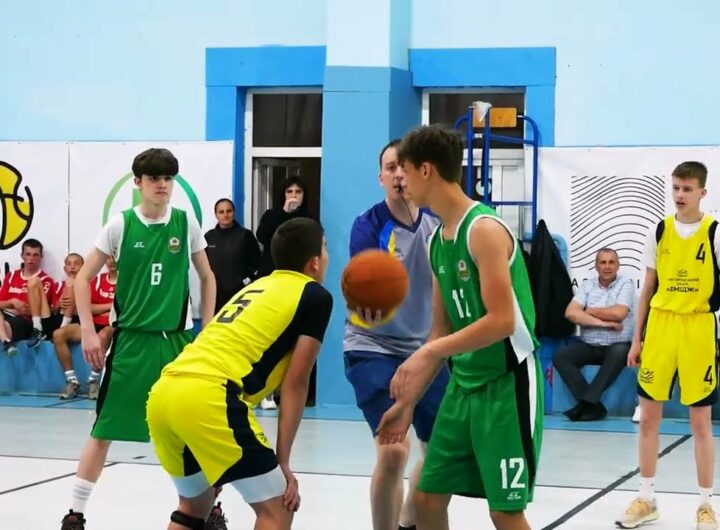 На Закарпатті провели обласний етап «Пліч-о-пліч всеукраїнські шкільні ліги» з баскетболу