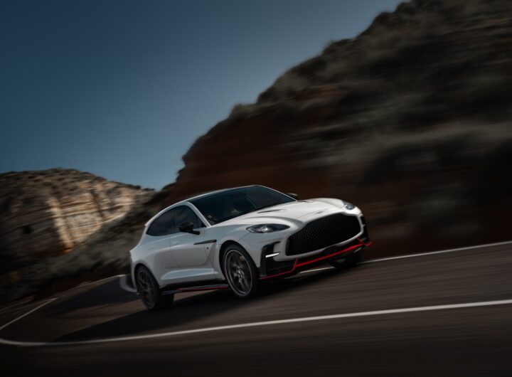 Авто новини - Aston Martin показала найпотужніший кросовер у світі