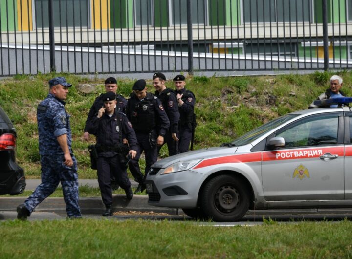 Новини світу - Без зв’язку і літаків. Наймасовіша атака на Росію