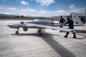 Новини світу - Безпілотник Bayraktar TB2 "налітав" новий рекорд