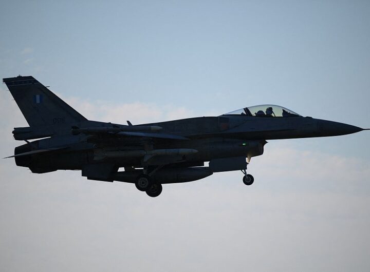 Новини світу - Болгарія виявила проблеми в F-16, який їй передали США
