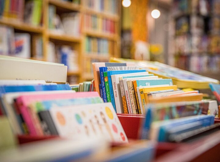 Новини України - Держкомтелерадіо внісло до переліку заборонених 11 антиукраїнських видань