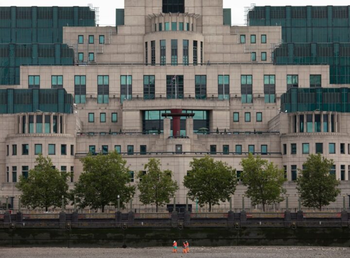 Новини світу - Головою британської розвідки MI6 вперше в історії стане жінка - ЗМІ