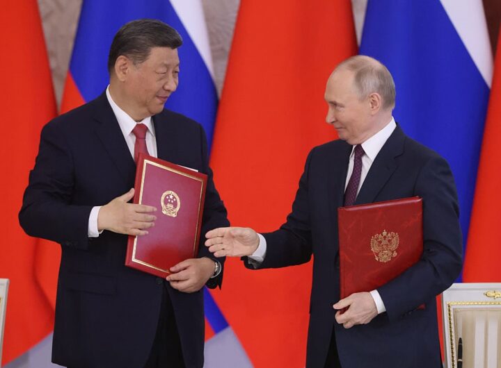 Новини світу - Китай утричі скоротив інвестиції в Росію