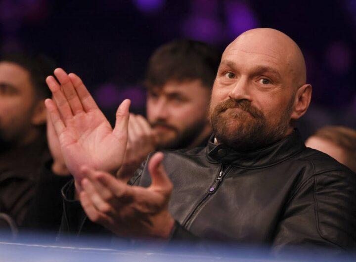 Новини спорту - Менеджер Ф’юрі: Тайсон підготується до третього бою з Усиком