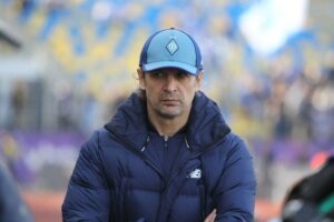 Новини спорту - Мілевський - Шовковському: Міняти лідерів під час матчу хіба розумно?
