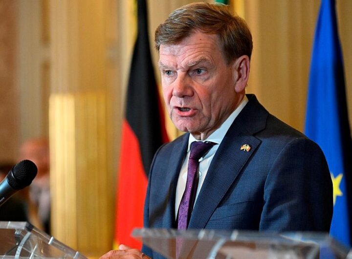 Новини світу - Німеччина засекретила постачання зброї Україні