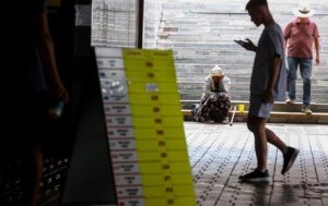 Новини бізнесу - Офіційний курс євро перетнув психологічну межу