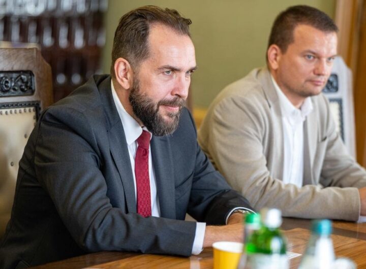 Новини України - Польща готує пакет військової допомоги Україні на €200 млн
