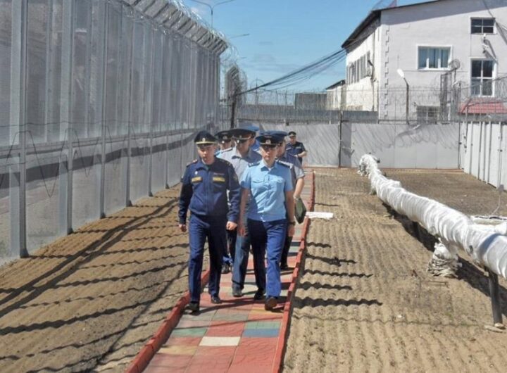 Новини України - Працівнику колонії РФ оголошено підозру за знущання з українських полонених