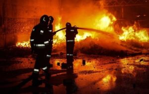 Новини Києва - РФ запустила по Києву балістику, сталася пожежа