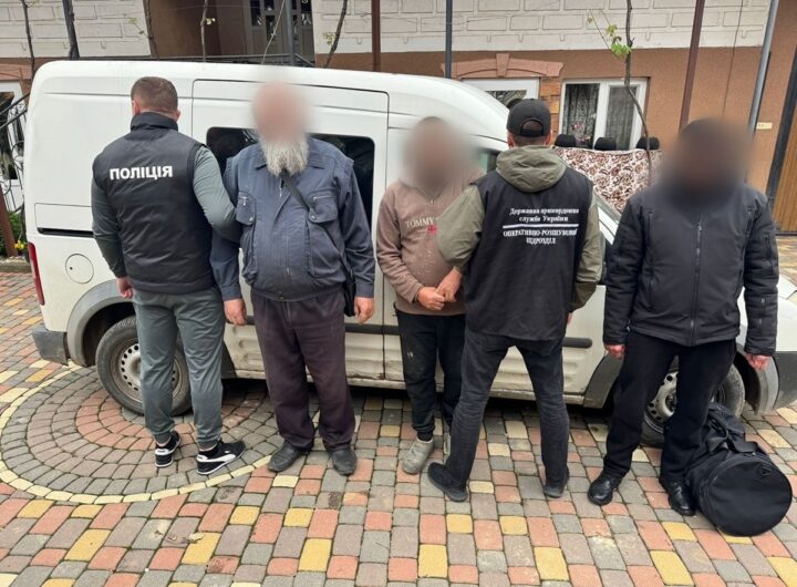 Новини України - Служителів МП відправили під варту за схему для ухилянтів