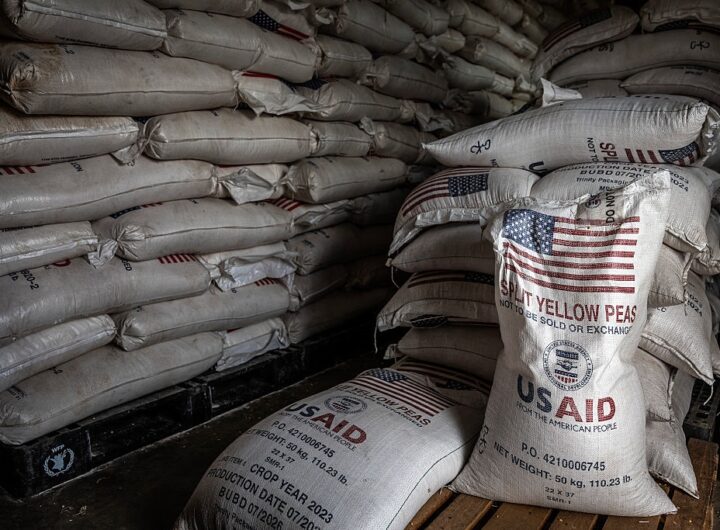 Новини світу - США утилізують рекордні запаси їжі на складах USAID - ЗМІ
