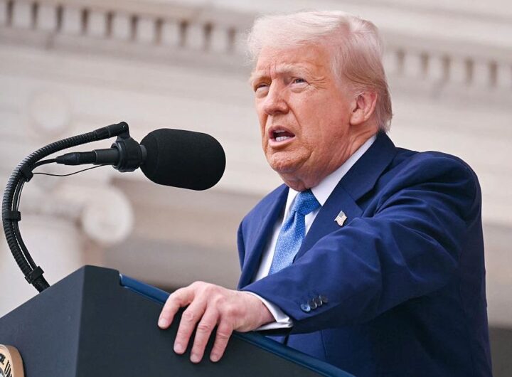 Новини світу - Трамп розглядає рішення щодо зброї Україні - ЗМІ
