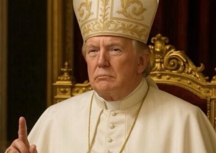 Новини світу - Трамп заявив, що не причетний до власного портрета в образі Папи Римського