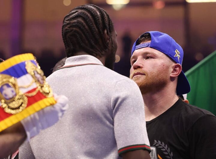 Новини спорту - Турки анонсував бій між двома чемпіонами - Альваресом і Кроуфордом