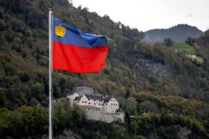 Новини світу - У Ліхтенштейні заморозили російські активи через санкції США - ЗМІ