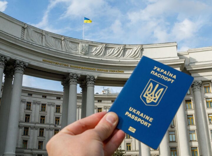Новини України - У Раді пропонують дозволити виїзд чоловікам до 23-24 років