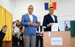 Новини світу - У Румунії лідирує кандидат, у якого територіальні претензії до України