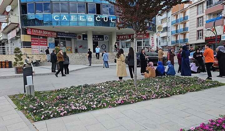 Новини світу - У Туреччині стався землетрус: поштовхи відчували в Анкарі
