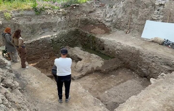 Технології - У Туреччині виявили християнську мозаїку напередодні візиту Папи Римського