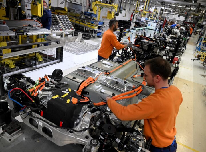 Новини бізнесу - У Volvo анонсували звільнення 3000 працівників