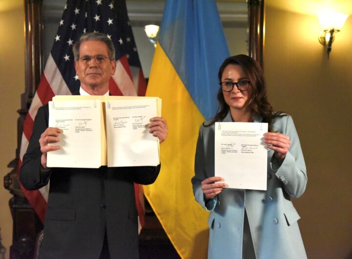 Новини України - Уряд оприлюднив повний текст угоди про надра