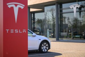 Новини бізнесу - В Європі обвалилися продажі Tesla