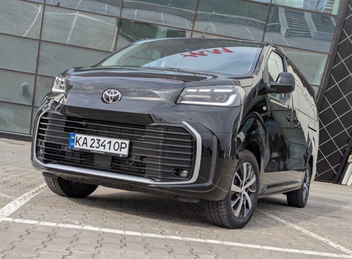 Авто новини - Великий вен та ще більші можливості: Toyota Proace і Proace Verso