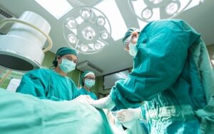 Новини України - Випускники медичних вишів можуть отримати по 200 тисяч гривень