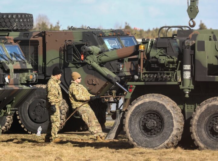Новини світу - Влітку закінчується допомога США: що чекає Україну