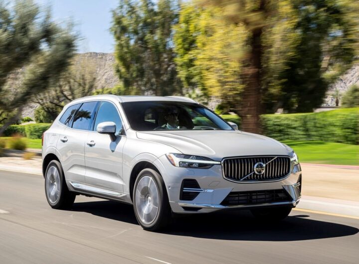 Авто новини - Volvo відкликає понад 413 тисяч авто в США через несправність камер