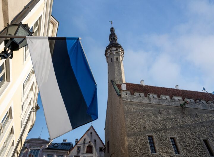 Новини світу - З Естонії депортували українця за зв’язки з ФСБ