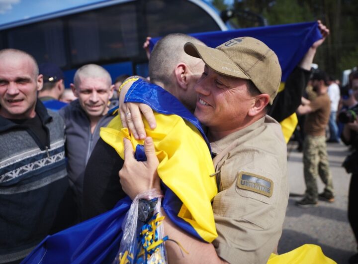 Новини України - Зеленський анонсував третій етап обміну полоненими