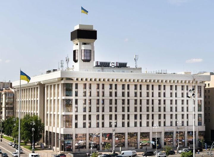АРМА повернуло державі Будинок профспілок: Зафіксовано спротив та виявлено діюче казино