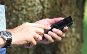 Технології - Частка смартфонів у світовому інтернет-трафіку перевищила 64%