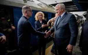 Новини України - Дуда прибув з прощальним візитом до Києва
