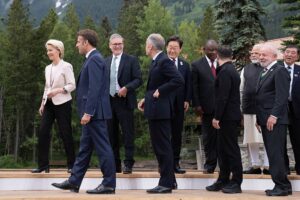Новини світу - Канада і ЄС без Трампа готують договір з оборони