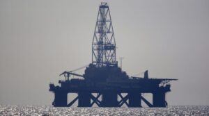Новини бізнесу - Казахстан та Китай домовилися разом добувати нафту на Каспії