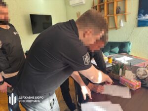 Новини України - Хабар керівництву Київзеленбуду: директор КП отримав підозру