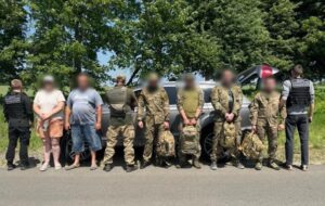 Новини України - На Одещині четверо псевдовійськових намагалась втекти за кордон