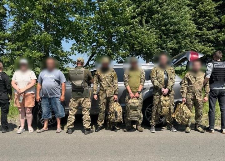 Новини України - На Одещині четверо псевдовійськових намагалась втекти за кордон