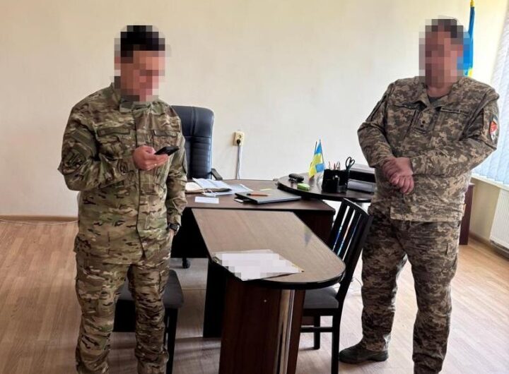 Новини України - На Прикарпатті викрито чиновника ТЦК, що знімав з обліку мобілізованих