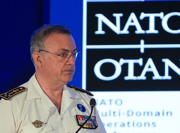 Новини світу - НАТО розширює супутникове спостереження за військами Росії