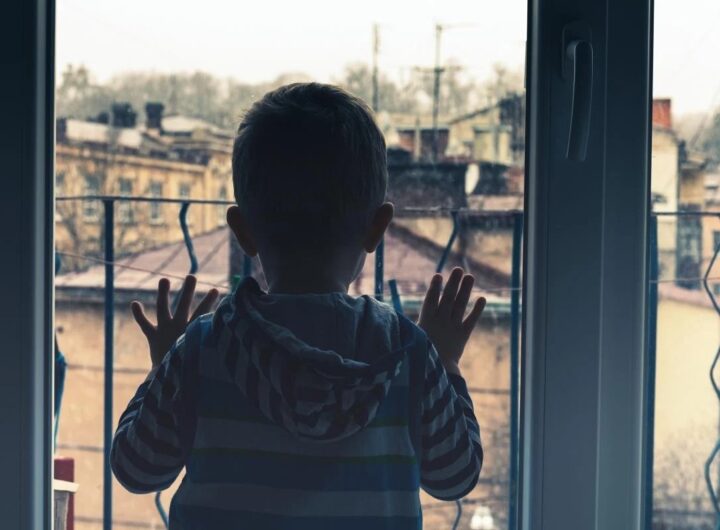 Новини політики - Нібито "рятують": що відбувається з українськими дітьми в Росії