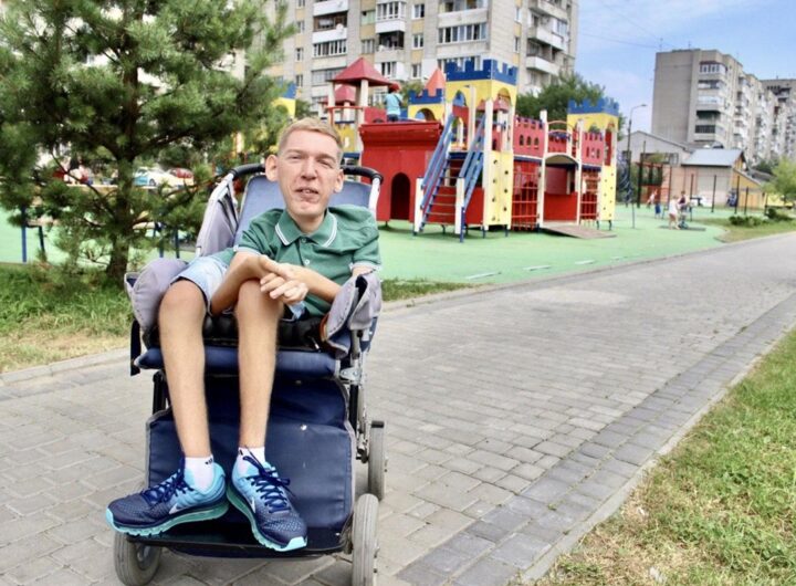 Новини України - Поліція відкрила кримінальні справи щодо збору коштів для Назарія Гусакова