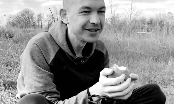 Новини України - Помер звільнений з полону український воїн Дмитро Шаповалов